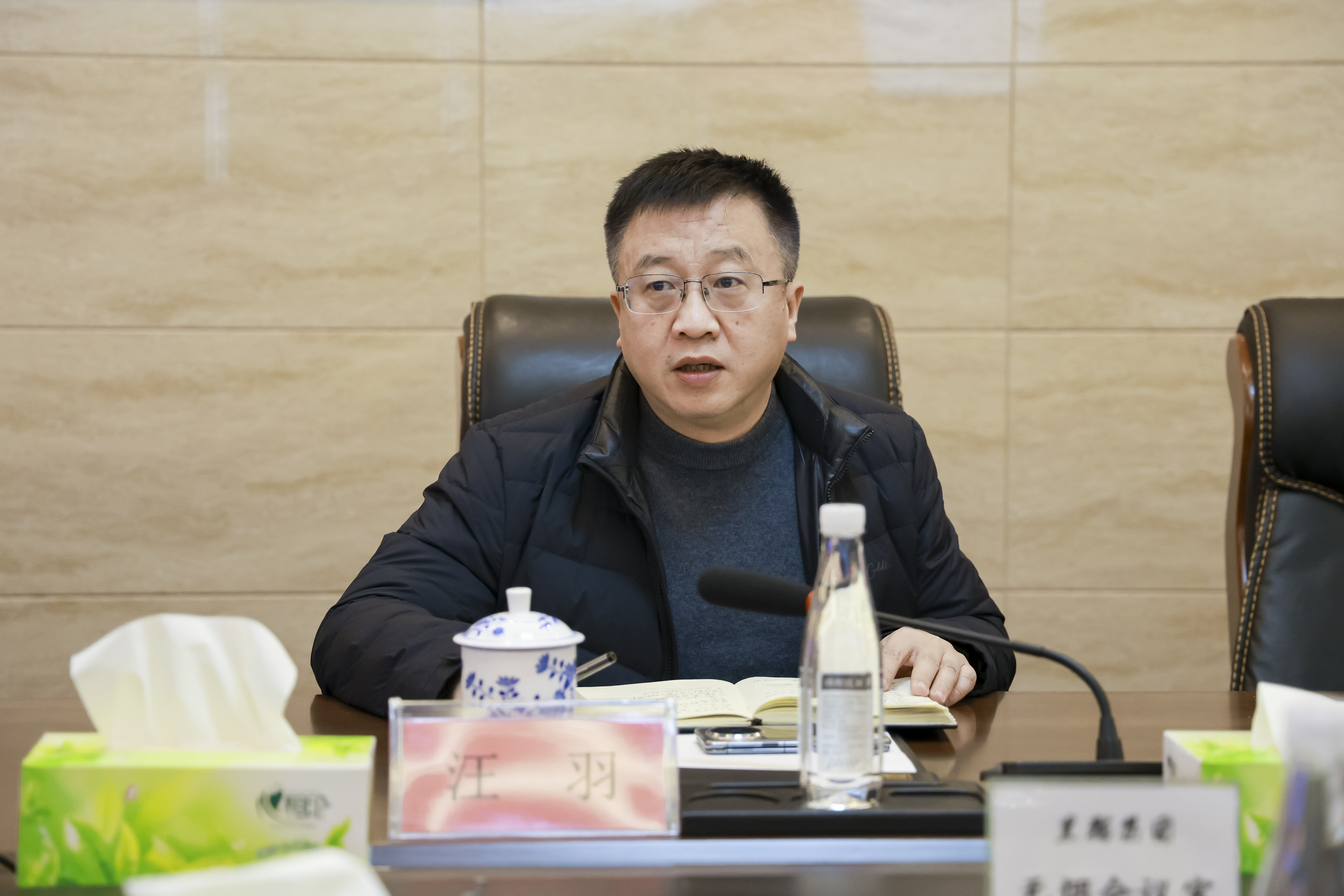 2L4A3147.jpg 2L4A3147.jpg