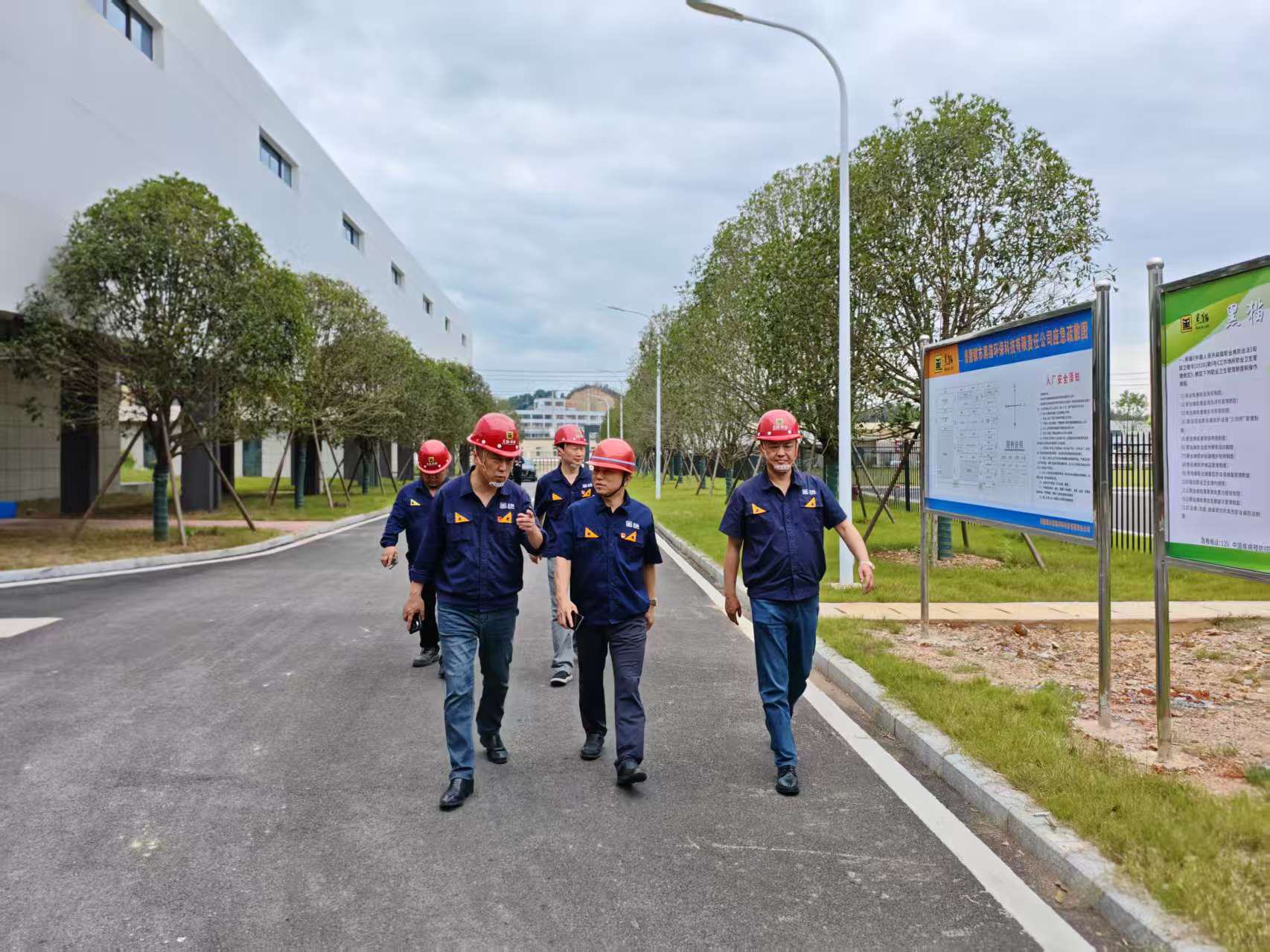 調(diào)研現(xiàn)場.png 調(diào)研現(xiàn)場.png